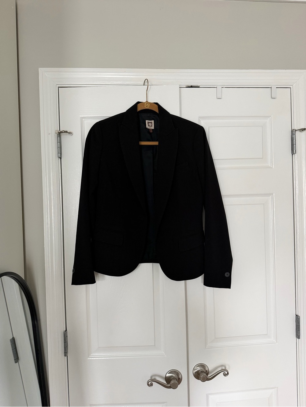 Anne Klein Women's Black Two Piece Suit